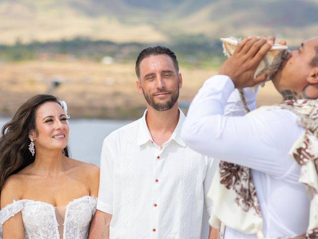 DJ Gainous and Kelly Dancoff's Wedding in Kahului, Hawaii 10