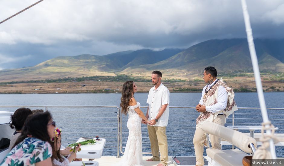 DJ Gainous and Kelly Dancoff's Wedding in Kahului, Hawaii