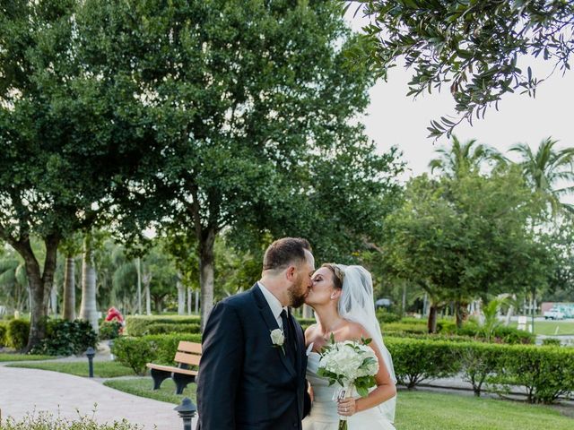 John and Kristen&apos;s Wedding in Fort Myers, Florida 41