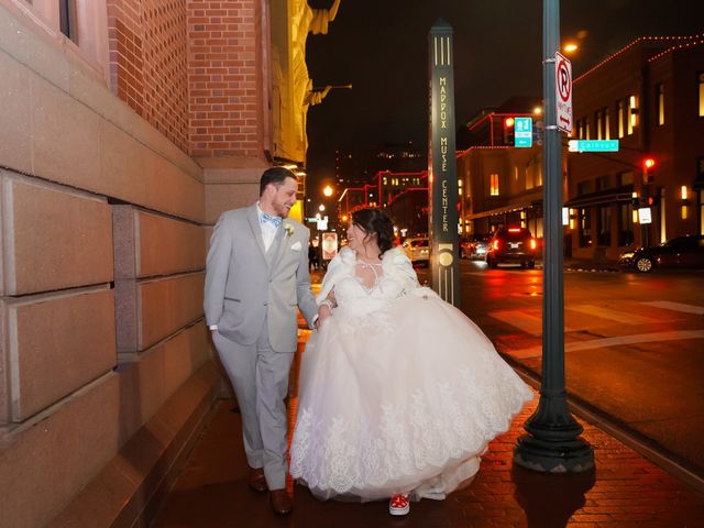 Kevin and Gabriella&apos;s Wedding in Fort Worth, Texas 5