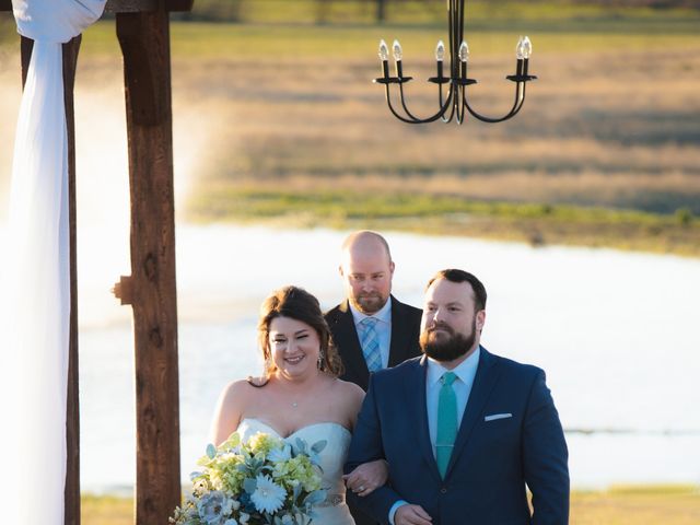 Stephanie and Buddy&apos;s Wedding in Krum, Texas 13