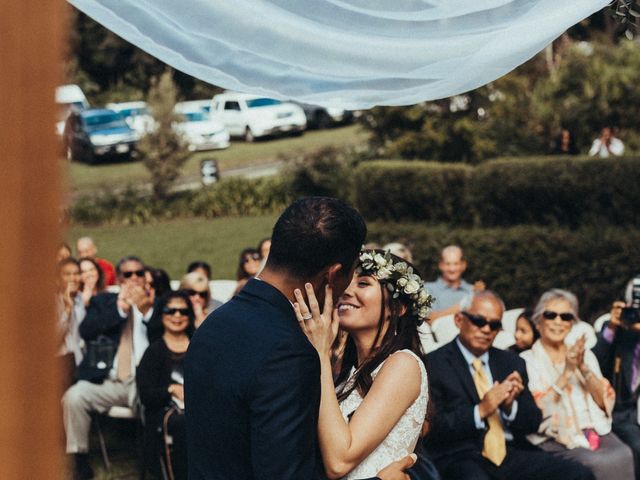 Kenny and Caytlin&apos;s Wedding in Kula, Hawaii 16