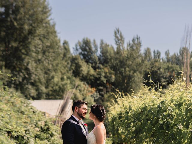 Travis and Kaitlyn&apos;s Wedding in Troutdale, Oregon 16