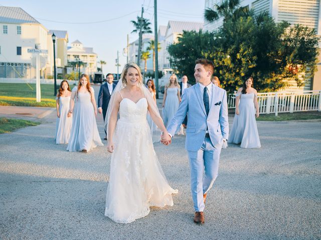 Lucas and Olivia&apos;s Wedding in Galveston, Texas 32