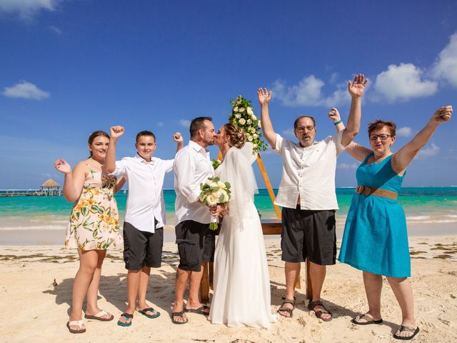 Jeff and Ashley&apos;s Wedding in Puerto Morelos, Mexico 18