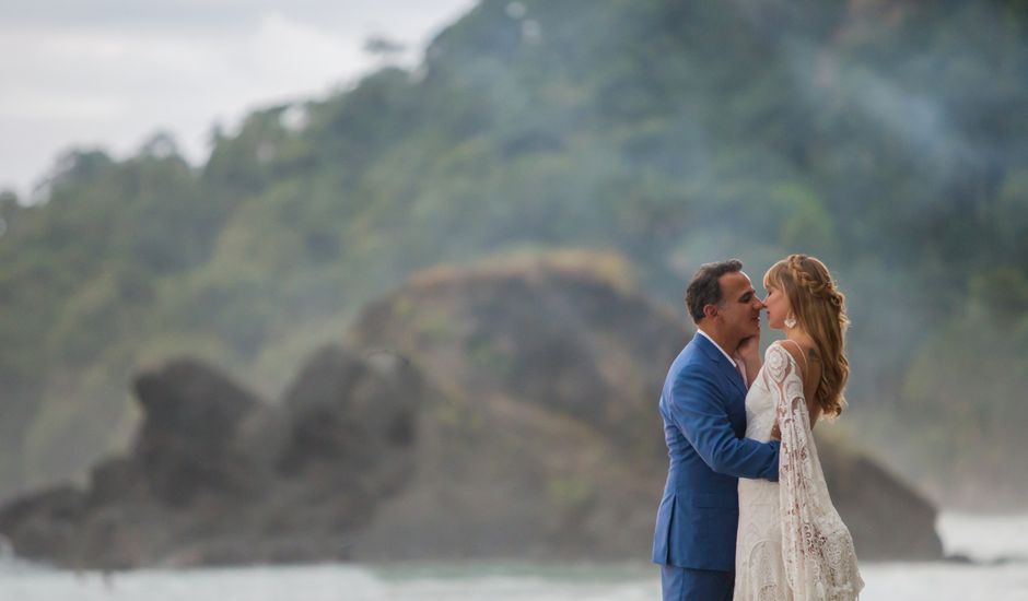 Jim and Lindsay's Wedding in Manuel Antonio, Costa Rica