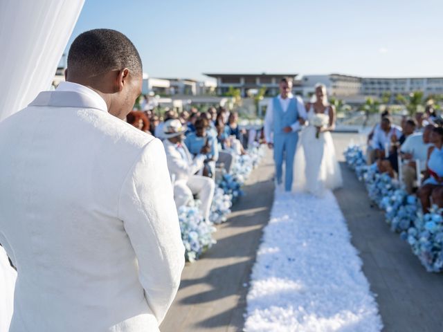 Marcus and Tatiana's Wedding in Punta Cana, Dominican Republic 15