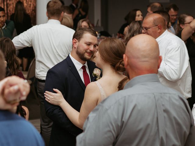 Christopher and Jamie&apos;s Wedding in Grand Rapids, Michigan 4