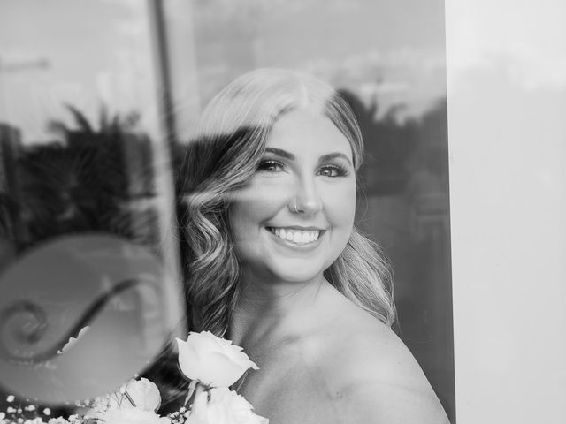 Amreer and Maddy's Wedding in Cancun, Mexico 13