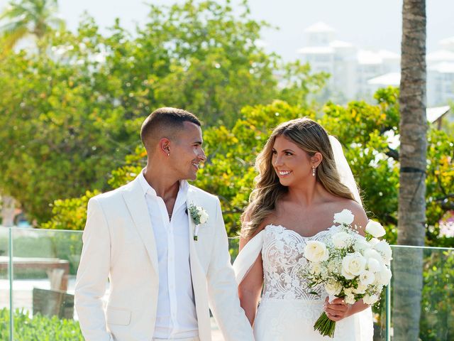 Amreer and Maddy's Wedding in Cancun, Mexico 18