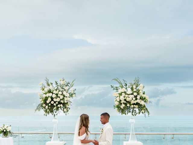 Amreer and Maddy's Wedding in Cancun, Mexico 35