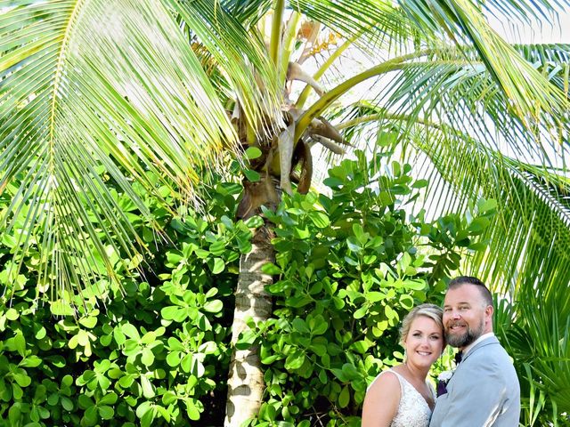 Scott and Stacy&apos;s Wedding in Islamorada, Florida 7