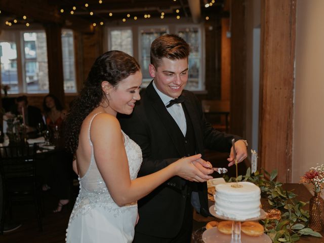 Dominic and Janessa&apos;s Wedding in Grand Rapids, Michigan 3