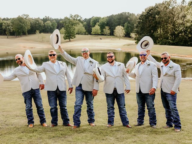 Zachary and Jensen&apos;s Wedding in Troup, Texas 11