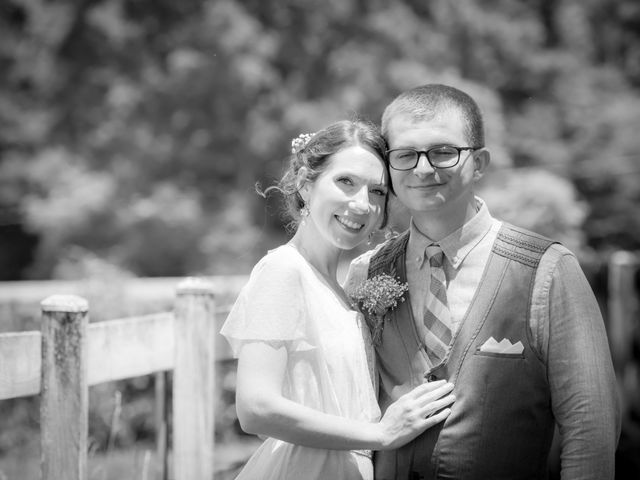 Emily and Matt&apos;s Wedding in Unicoi, Tennessee 10