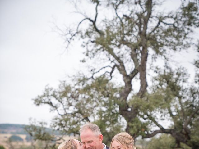 Steven and Shauna&apos;s Wedding in Fredericksburg, Texas 22