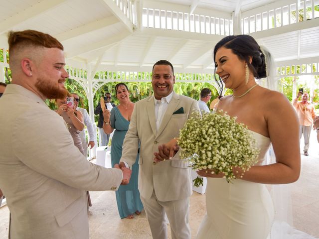 Cristhian and Daniela&apos;s Wedding in Bavaro, Dominican Republic 25