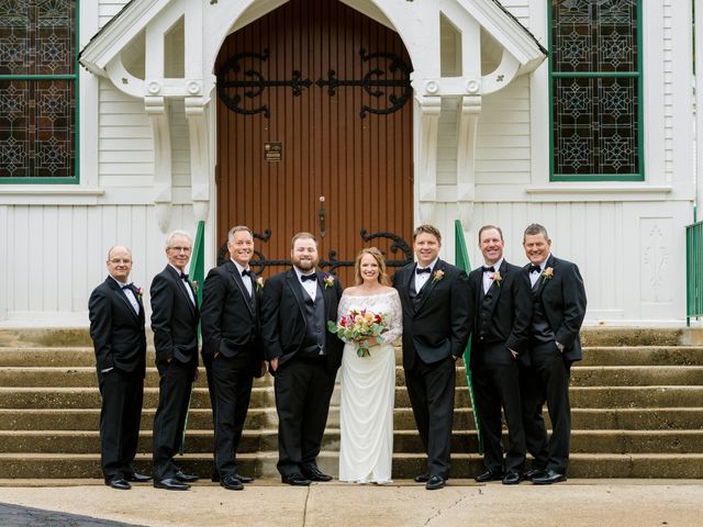Tom and Lynn&apos;s Wedding in Hamilton, Ohio 8