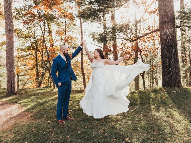Mitch and Alyssa&apos;s Wedding in Stevens Point, Wisconsin 22