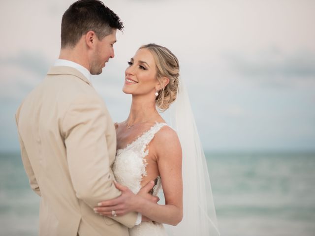Kristofer and Allie's Wedding in Cancun, Mexico 18