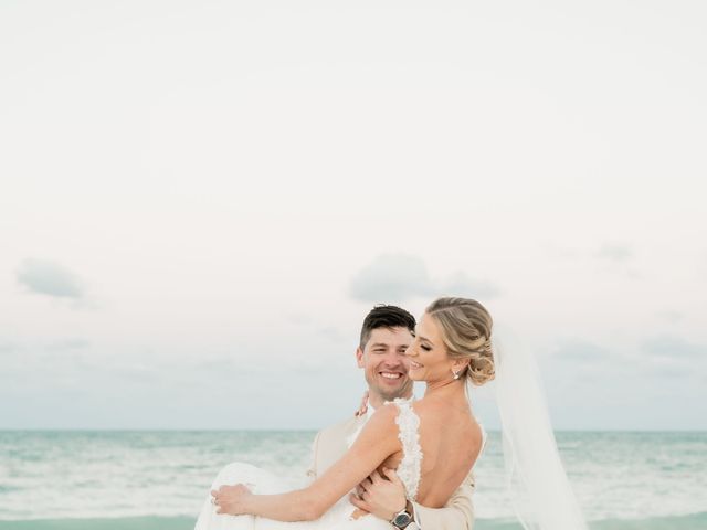 Kristofer and Allie's Wedding in Cancun, Mexico 21