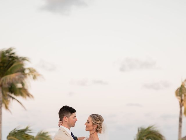Kristofer and Allie's Wedding in Cancun, Mexico 26