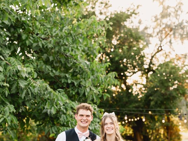 Simon and Maddie&apos;s Wedding in Oroville, Washington 317
