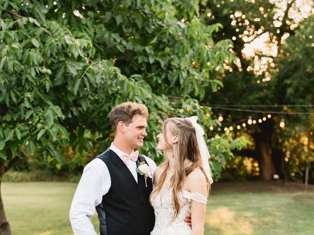 Simon and Maddie&apos;s Wedding in Oroville, Washington 378