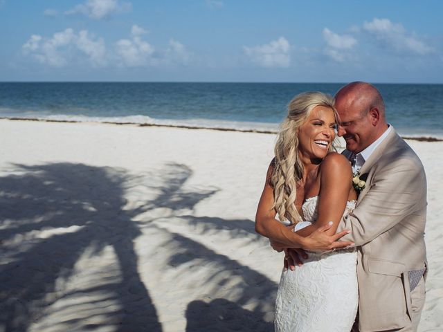 Erica and Colin&apos;s Wedding in Playa del Carmen, Mexico 16