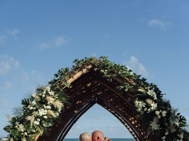 Erica and Colin&apos;s Wedding in Playa del Carmen, Mexico 23