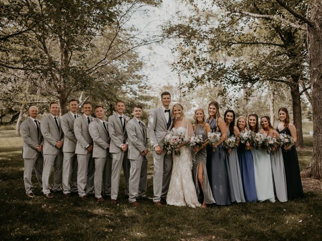 Alex and Kaelee&apos;s Wedding in Omaha, Nebraska 21