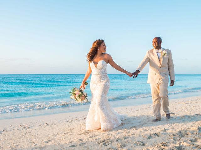 Craig and Tanisha&apos;s Wedding in Grace Bay, Turks and Caicos 4