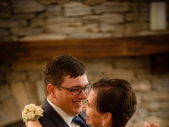 Thomas and Kara&apos;s Wedding in Wolcott, Connecticut 3