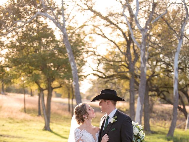 Emily and Jake&apos;s Wedding in Salado, Texas 27