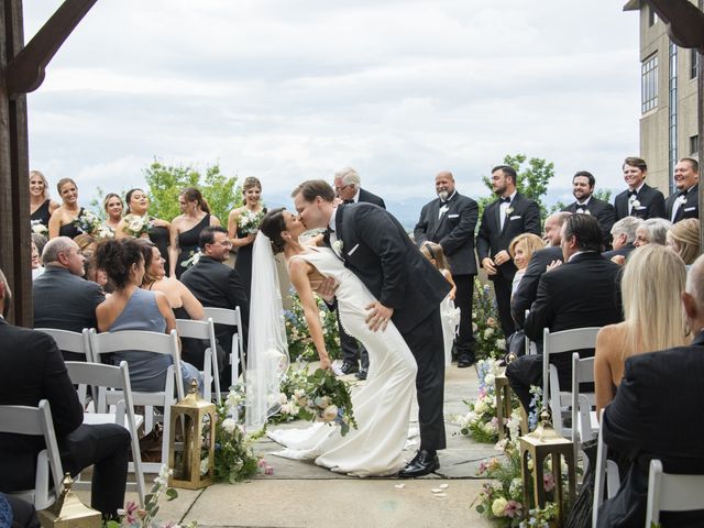 Zach and Kaitlyn&apos;s Wedding in Asheville, North Carolina 9