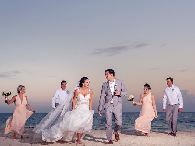 Michael and Marinela&apos;s Wedding in Cancun, Mexico 33