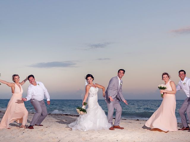 Michael and Marinela&apos;s Wedding in Cancun, Mexico 34