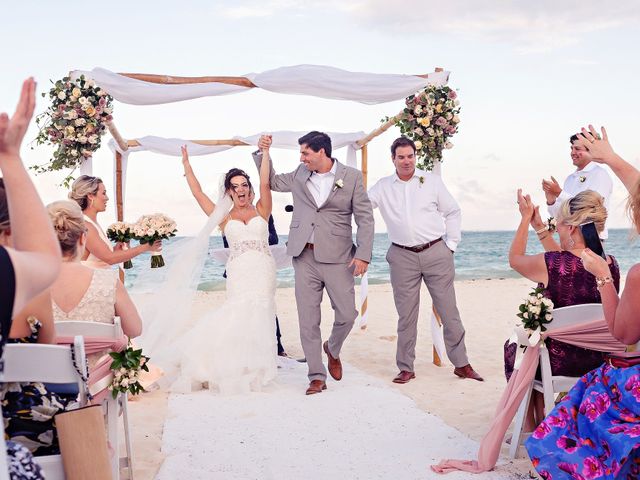 Michael and Marinela&apos;s Wedding in Cancun, Mexico 37