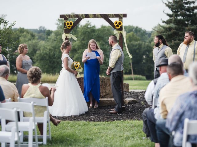 Shane and Robecca&apos;s Wedding in Lancaster, Ohio 12