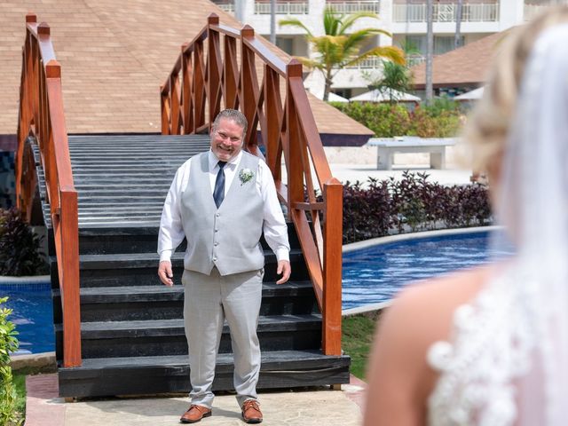 Eric and Jen&apos;s Wedding in Punta Cana, Dominican Republic 15