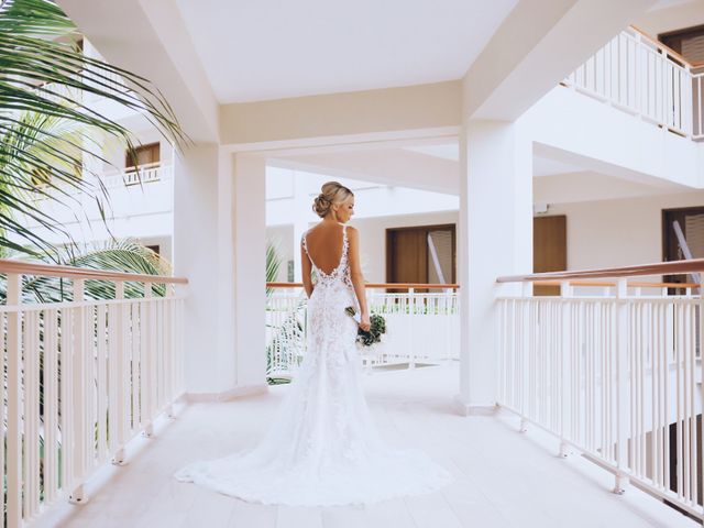 Curtis and Payton&apos;s Wedding in Punta Cana, Dominican Republic 16