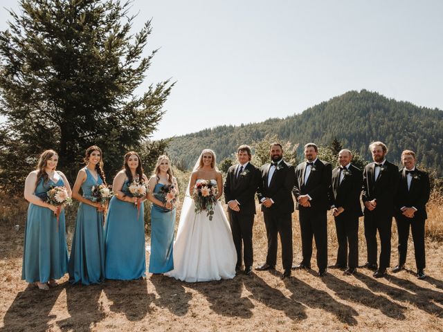 Connor and Emma&apos;s Wedding in Enumclaw, Washington 12