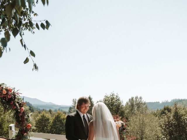 Connor and Emma&apos;s Wedding in Enumclaw, Washington 15