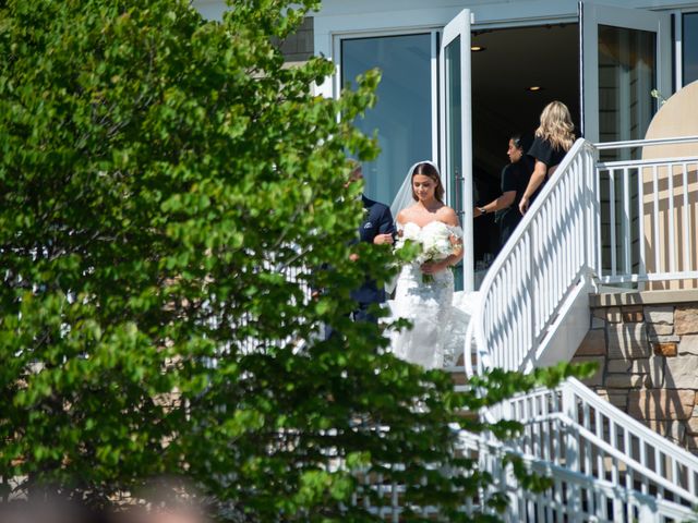 Cody and Alexa&apos;s Wedding in West Des Moines, Iowa 32