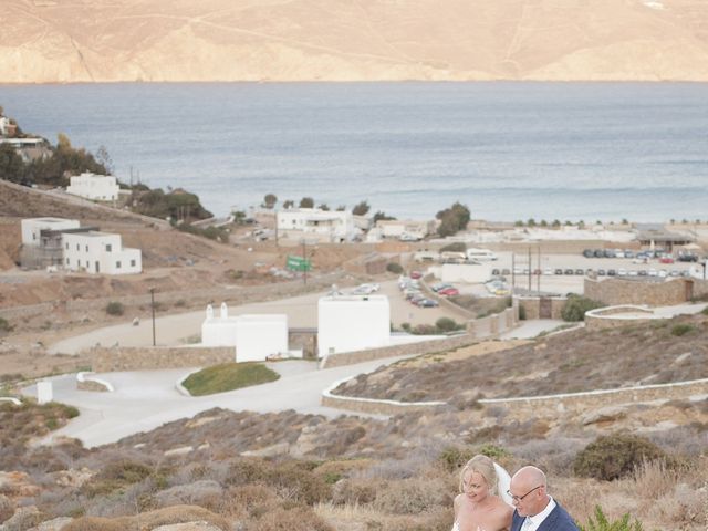 Hannah and Jad&apos;s Wedding in Mykonos, Greece 30