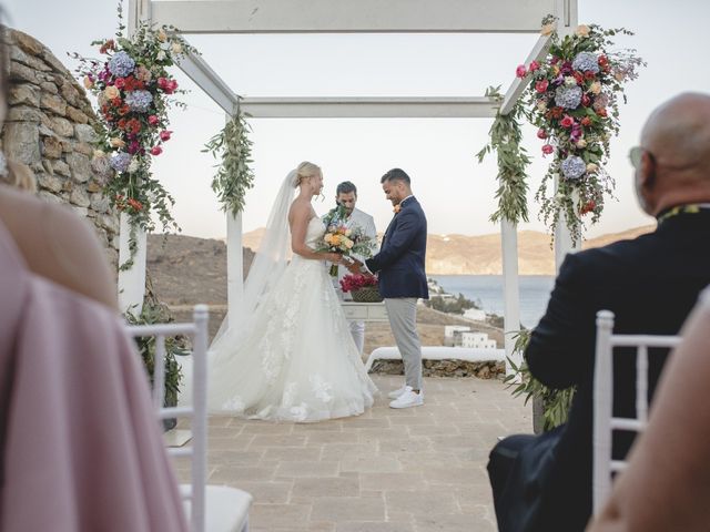 Hannah and Jad&apos;s Wedding in Mykonos, Greece 31