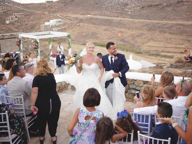 Hannah and Jad&apos;s Wedding in Mykonos, Greece 36
