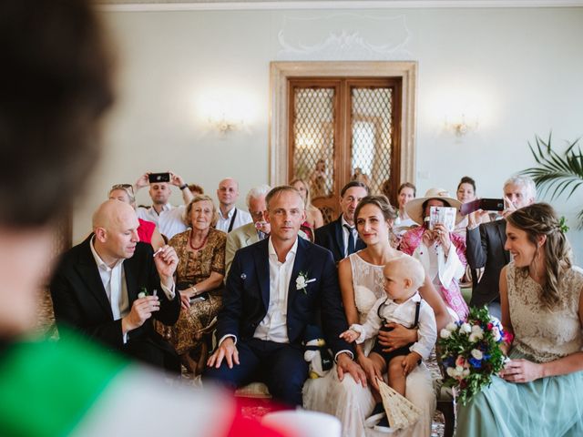 Thomas and Janina&apos;s Wedding in Venice, Italy 37