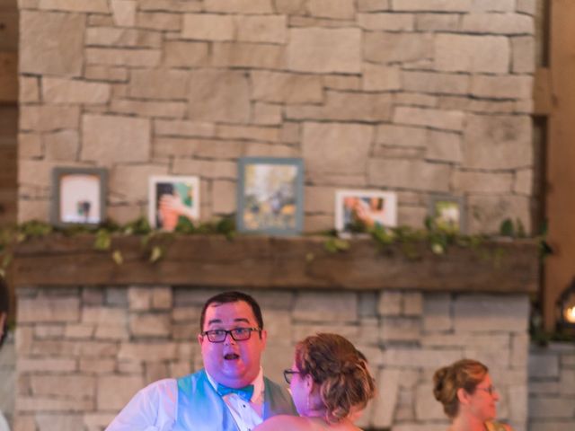 Alicia and Chris&apos;s Wedding in Saint Charles, Missouri 3
