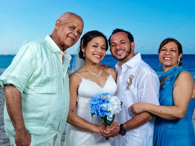 Humberto and Jennika&apos;s Wedding in Culebra, Puerto Rico 28